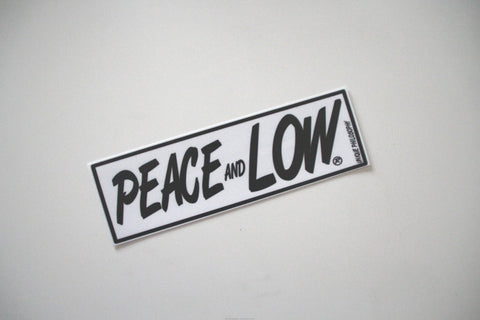 Adesivo Sticker "Peace and Low" Bianco/Nero - Peace and Low Petrolhead Clothing
